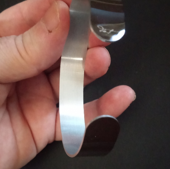 7" Surreal Art Bracelet "Slow Boil" - Picture 3 of 4